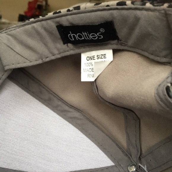 Hat - Picture 3 of 3